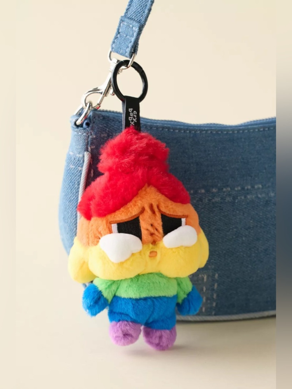 POP MART CRYBABY Cheer Up, Baby Series Plushie Keychain Bag Charm - Picture 2 of 4